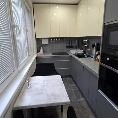 Slobody 4 Apartment